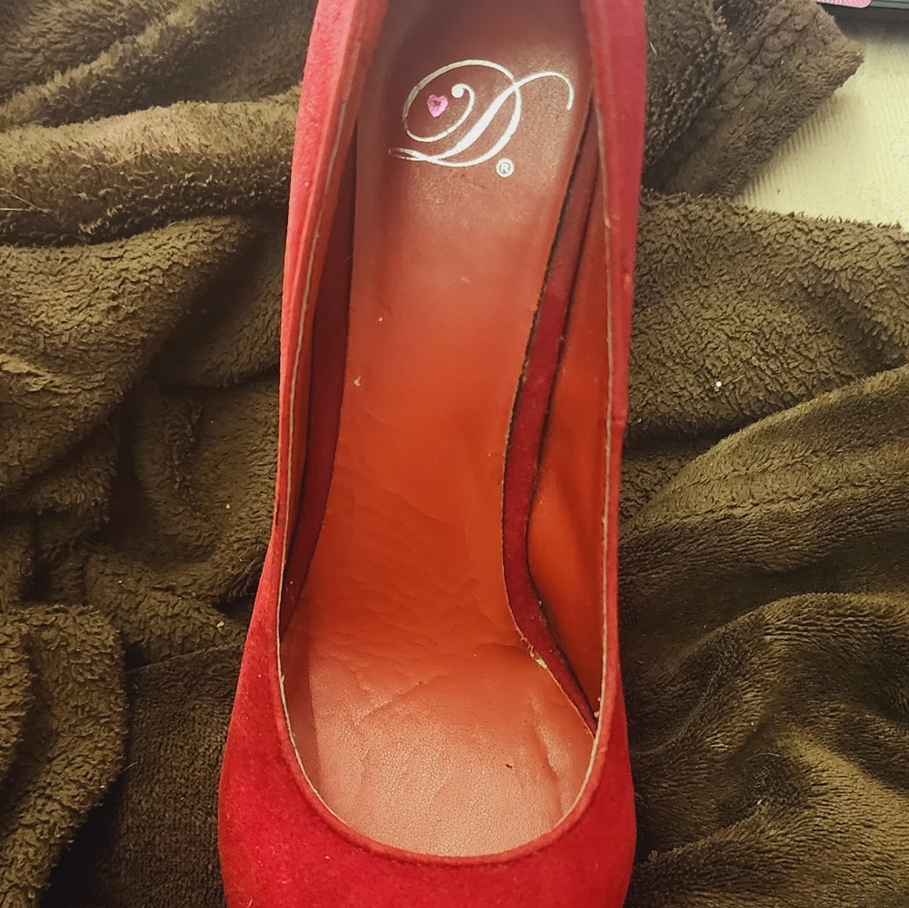 Delicious heels